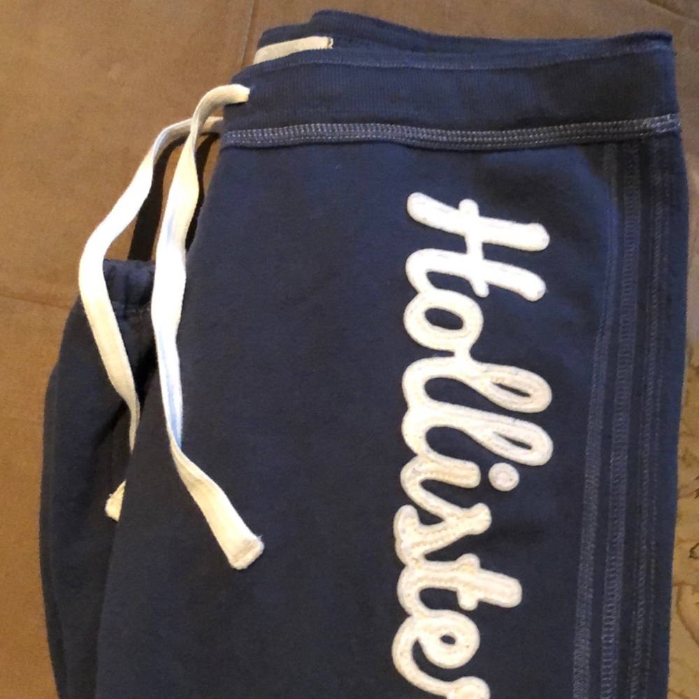 Hollister Sweat Pants Size M